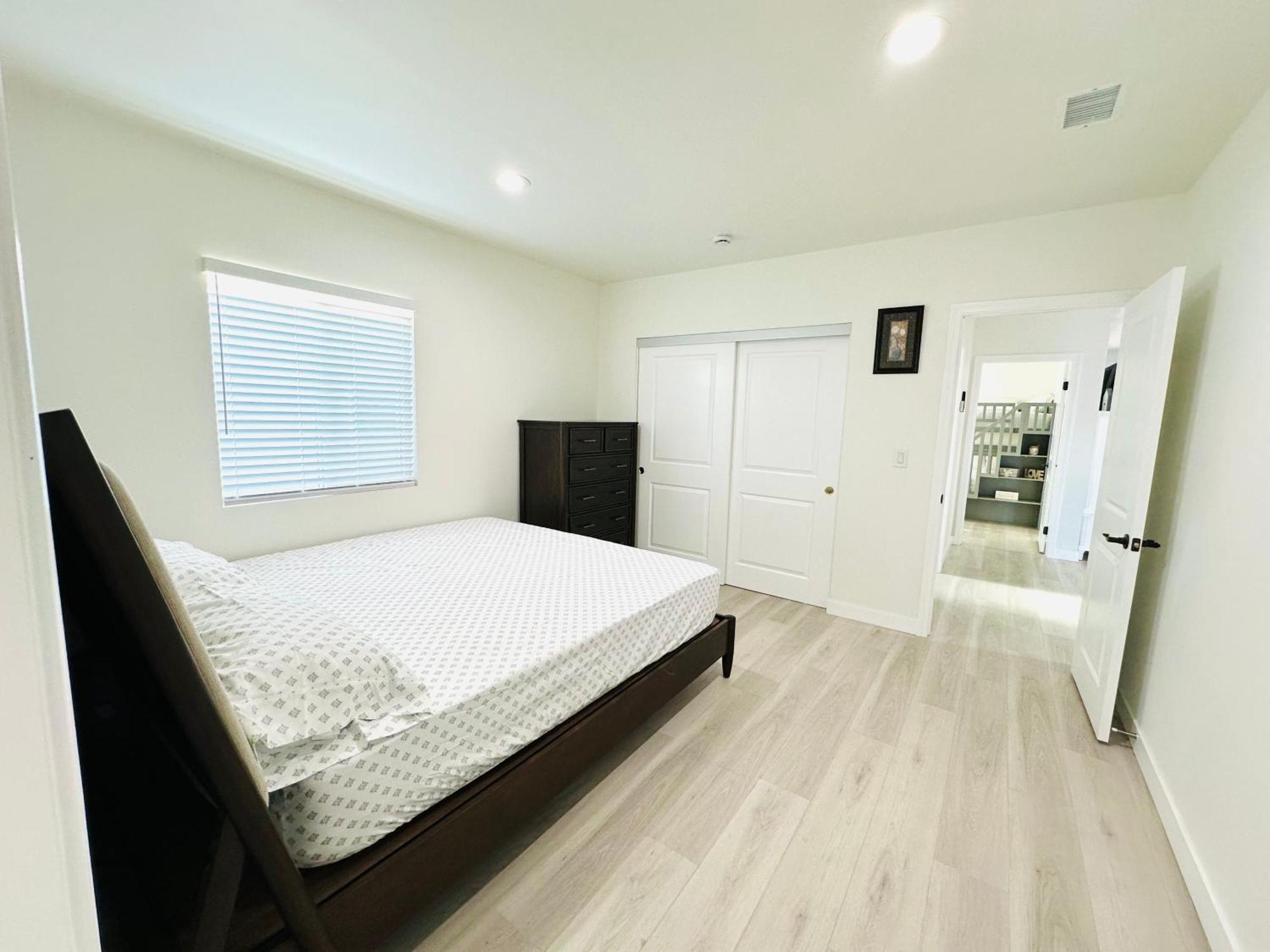 New Spacious House In Anaheim Near Disneyland-Knott In Without Backyard In The Same Lot Of 3 Separate Properties Zewnętrze zdjęcie