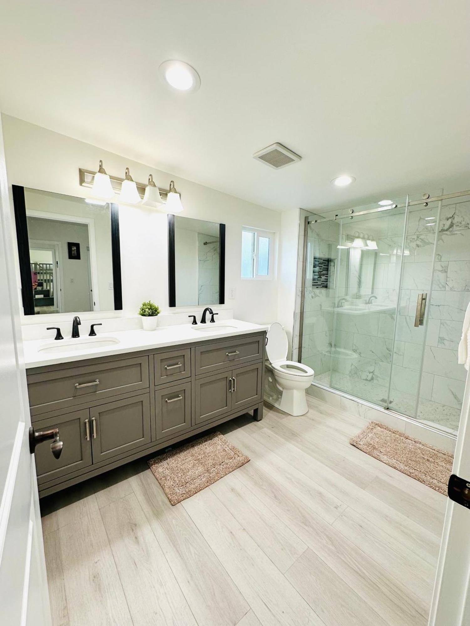 New Spacious House In Anaheim Near Disneyland-Knott In Without Backyard In The Same Lot Of 3 Separate Properties Zewnętrze zdjęcie