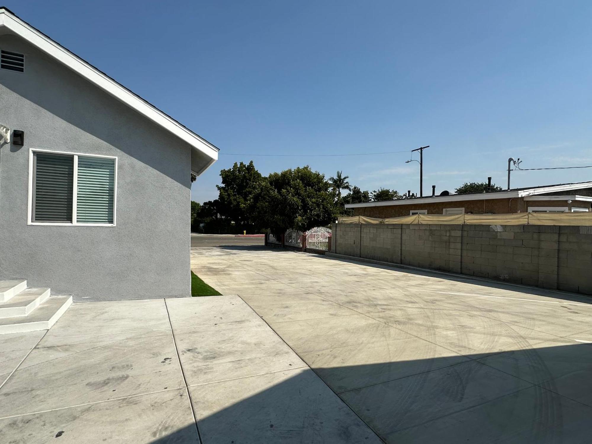 New Spacious House In Anaheim Near Disneyland-Knott In Without Backyard In The Same Lot Of 3 Separate Properties Zewnętrze zdjęcie
